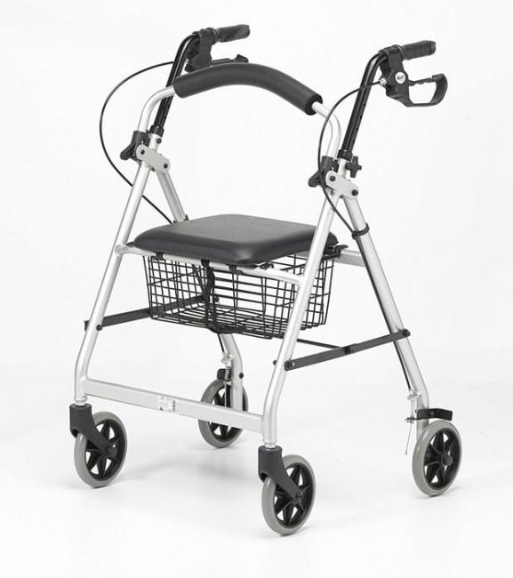 Essentials 252 Rollator - Image 3